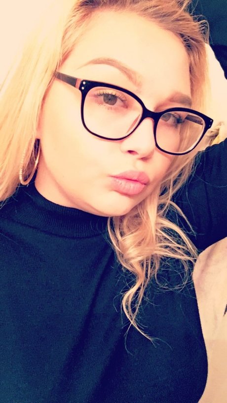 Gabriella Marie アダルト女優 写真