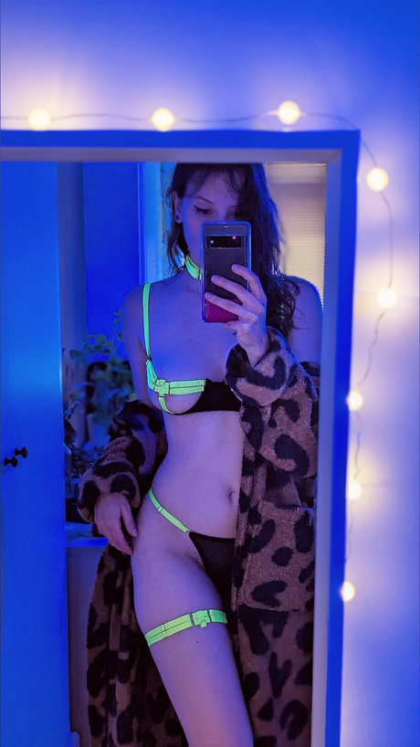 Claire Martin 独占モデル 写真