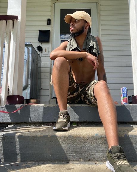 Savaj セックスポルノスター 写真