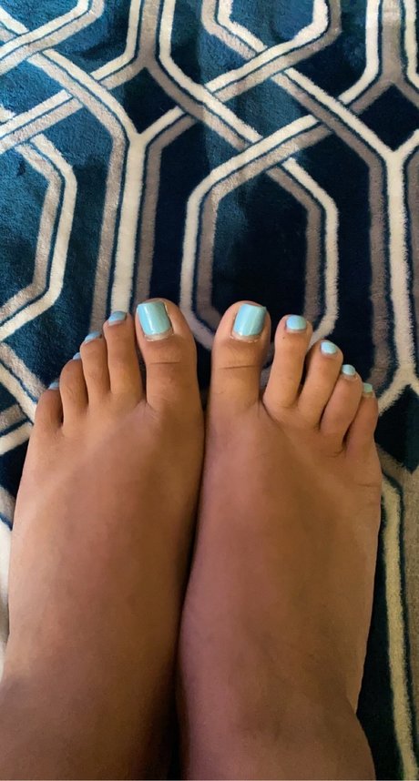 PriFeeties アダルトモデル 写真