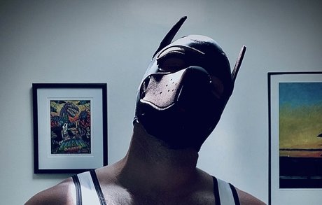 Pup Leo ポルノモデル 画像