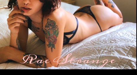 Rae Strange 高品質スター 写真