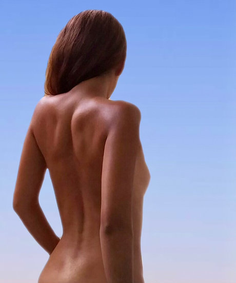 Rindu Santara アート女優 画像