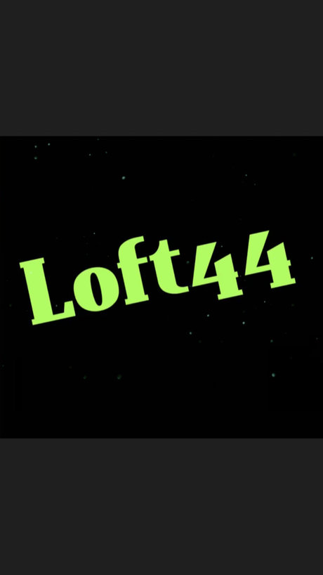 Loft44 完璧なモデル 写真