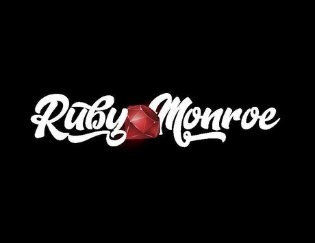 Rubymonroexxxent セクシーなスター 写真