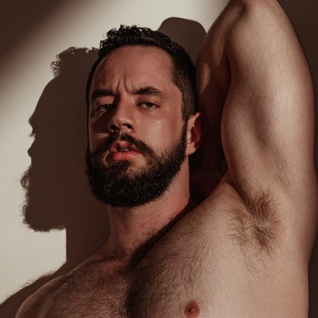 Sam Brownell トップモデル 写真