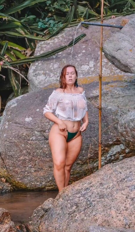 Nanda Lima かわいいポルノスター 写真