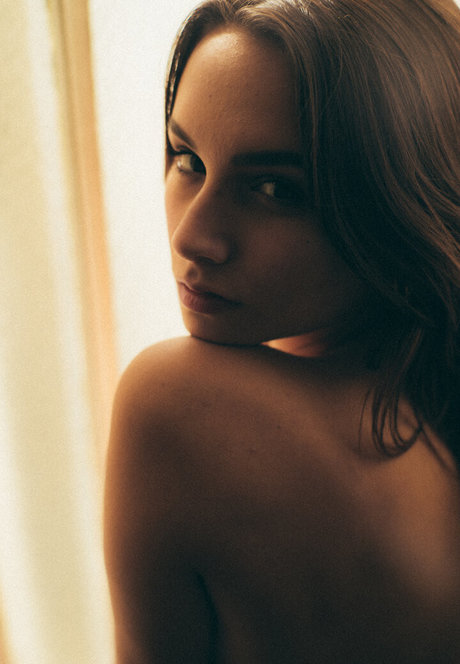 寝取られアマチュアOnlyFans セクシーヌード 写真