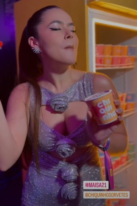 Maisa Silva ポルノスター セクシー ギャラリー