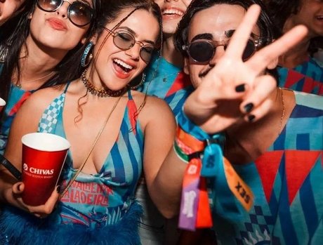 Maisa Silva ポルノスター 可愛い 写真
