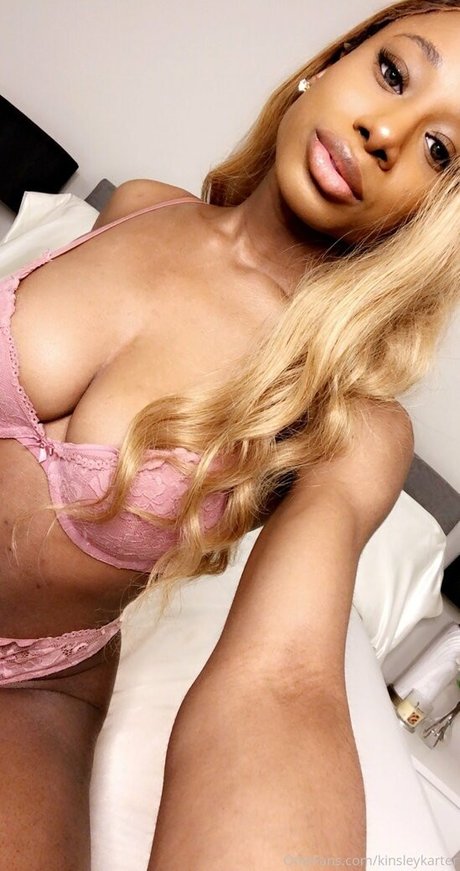 kinsleykarter 裸の女優 画像