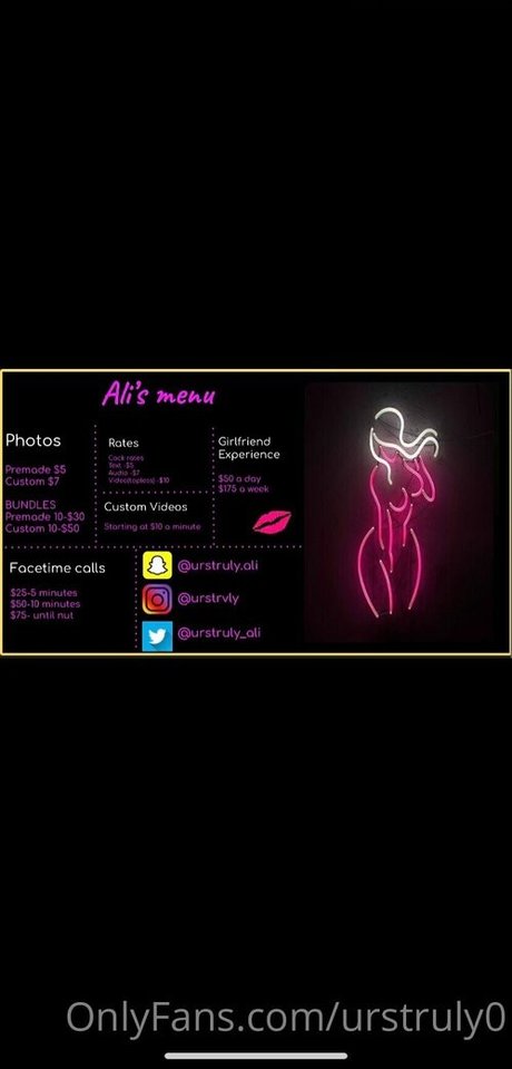 urstruly ali アダルトモデル 写真