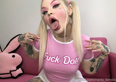 Nasty bimbo HDスター 画像