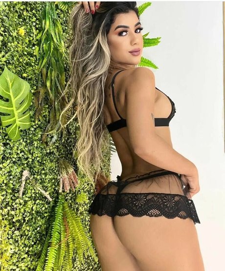 Gabrielly Lopes エロティックなスター 写真