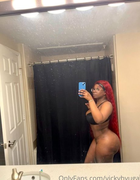 vickyhyuga トップスター 写真