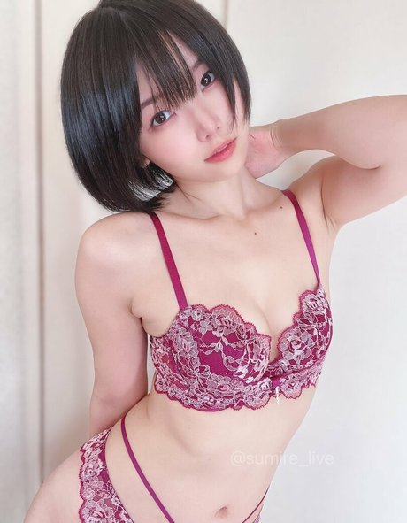 sumire live エロティックなスター 写真