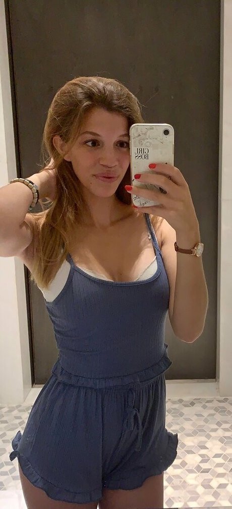 lovvejane 高品質女優 写真