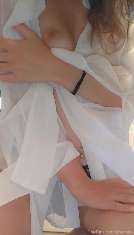 luisamadx 独占女優 写真