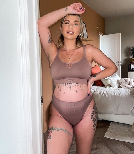 Olivia Buckland ポルノスター ベスト 画像