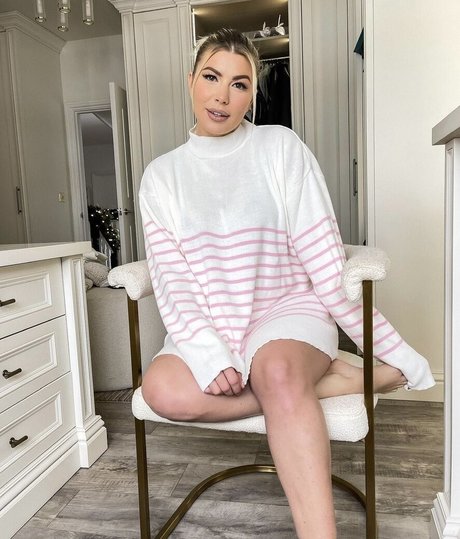 Olivia Buckland 完璧なスター 写真
