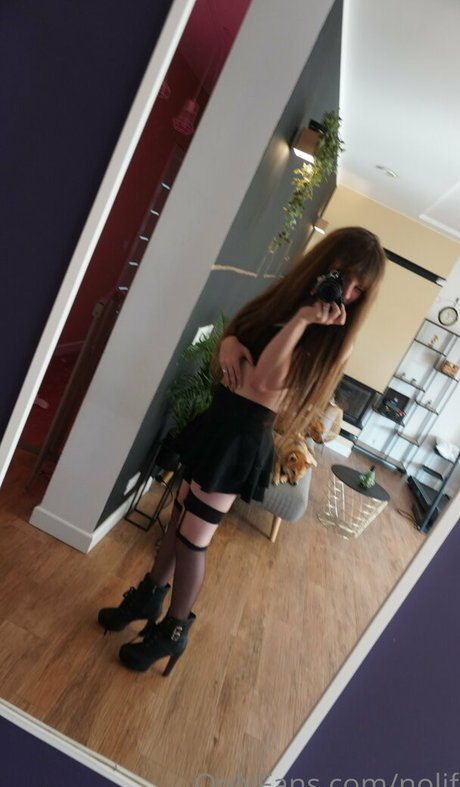 NOLIF トップモデル 写真