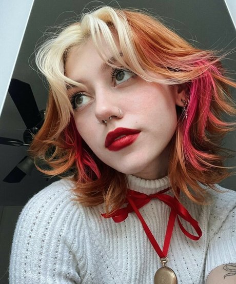 Kailee Morgue ヌードのポルノスター 写真
