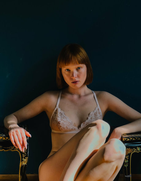 Arina Bik top profile image