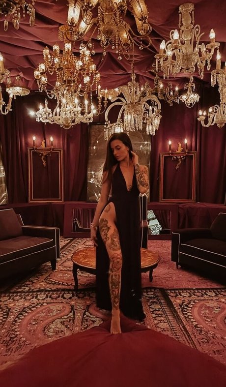 janadeoliveira アダルトモデル 写真