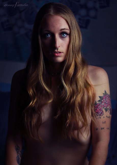 Mischa Fox 高品質のスター 写真