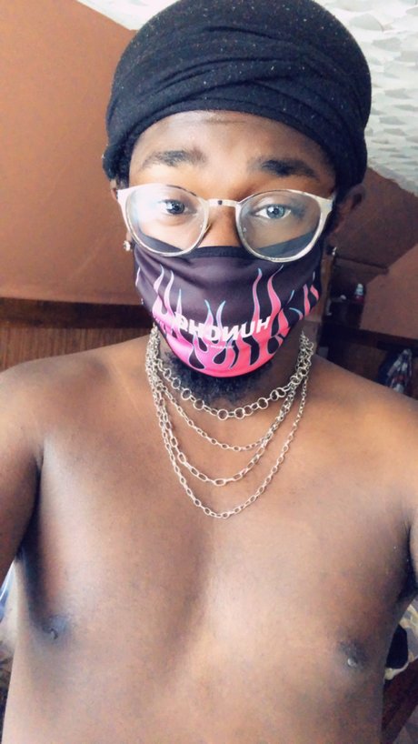 Antwone スター xxx 写真