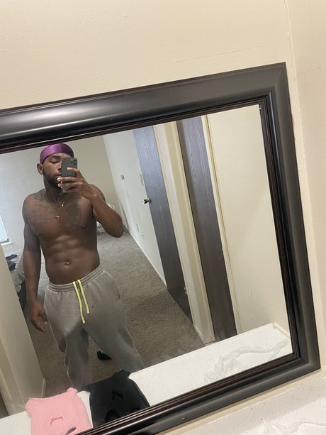 Iamtylerw ヌードモデル 画像