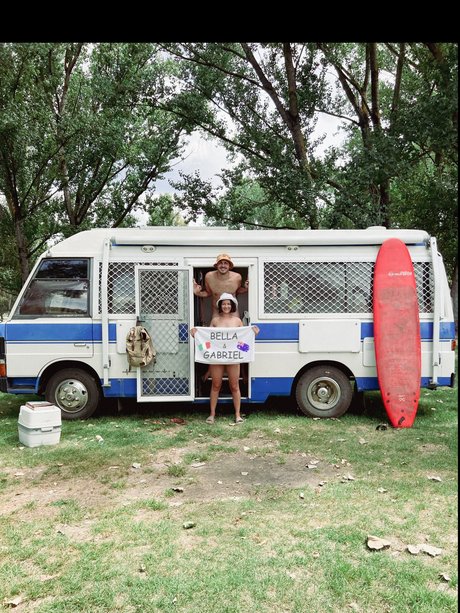 Magic Bus トップモデル 写真