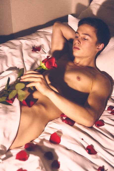 セーリングオンリーファンズ セックス アーカイブ