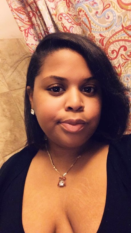 London Brown top profile image