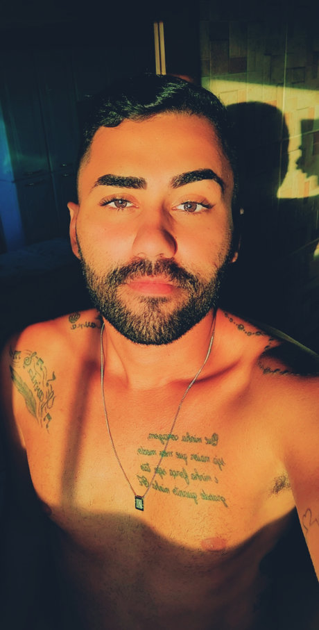 Lorhan Silva ホットスター 写真