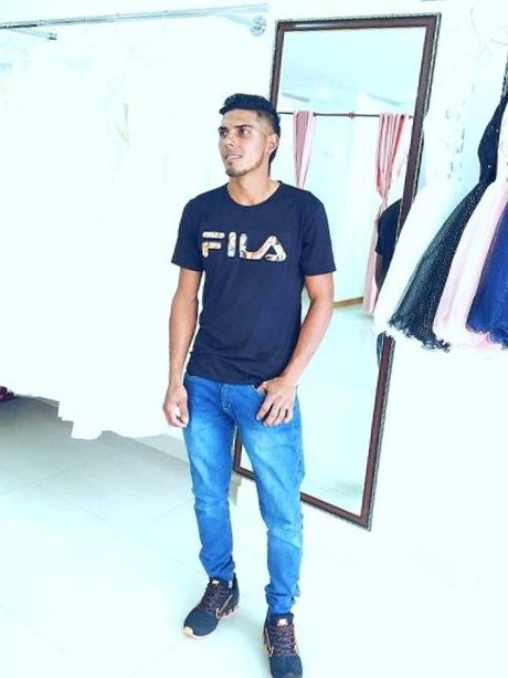 Fabian Rojas ヌードスター 画像