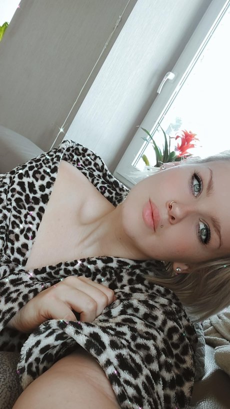 Femke Wouters ヌードモデル ギャラリー