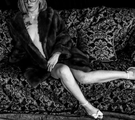Mimi Abernathy 最高のモデル 写真