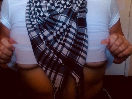 rhianon エロティック女優 画像