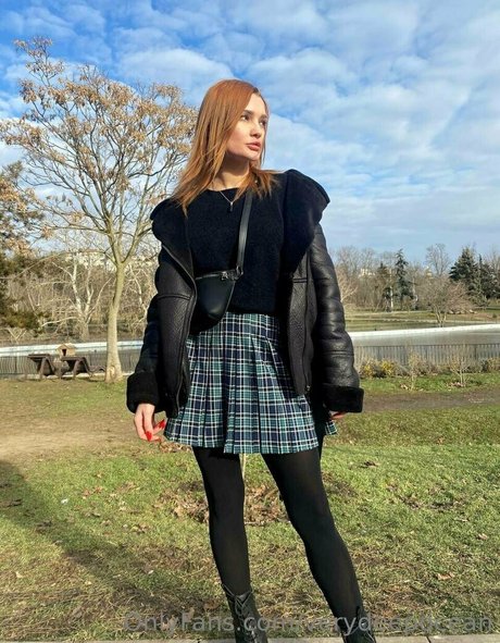 amberfoxyyy ヌード女優 写真