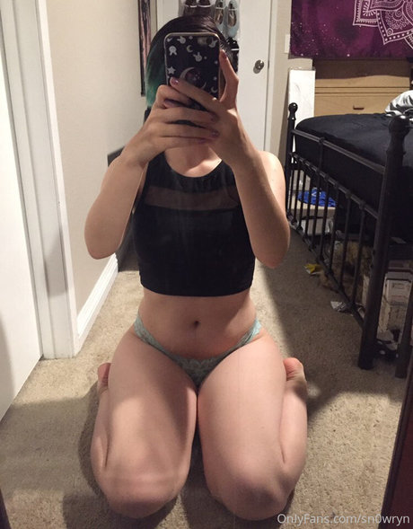 Sn0wryn 高品質女優 写真