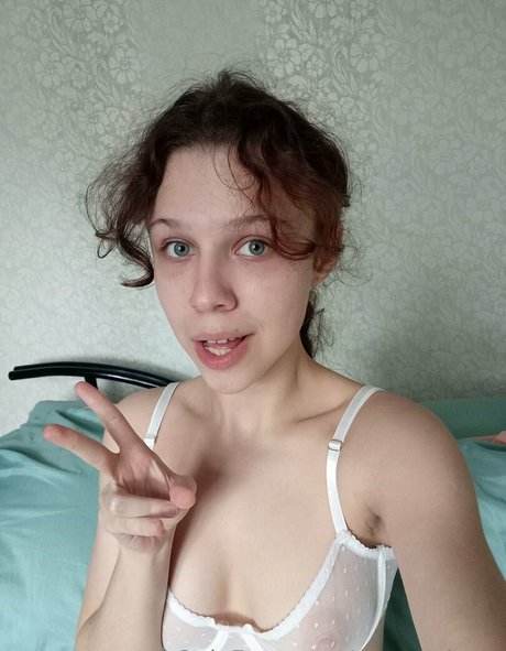 金髪中出しOnlyFans ヌード 画像