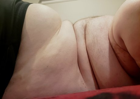 femalefeederheaven 美しいモデル ギャラリー