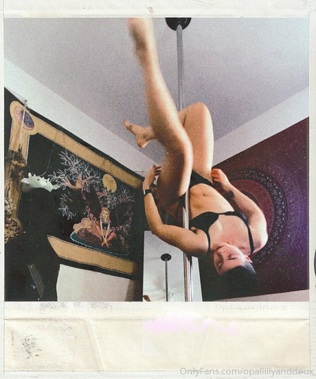 開いたおまんこOnlyFans 美しいxxx 画像
