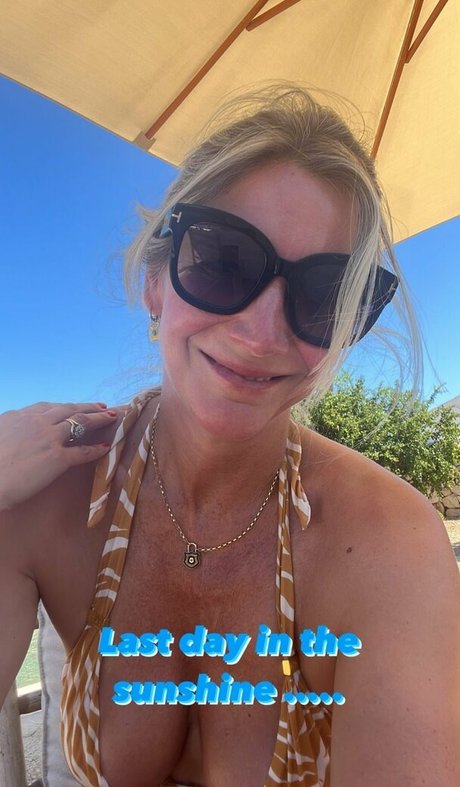 Lisa Faulkner 無料モデル 写真