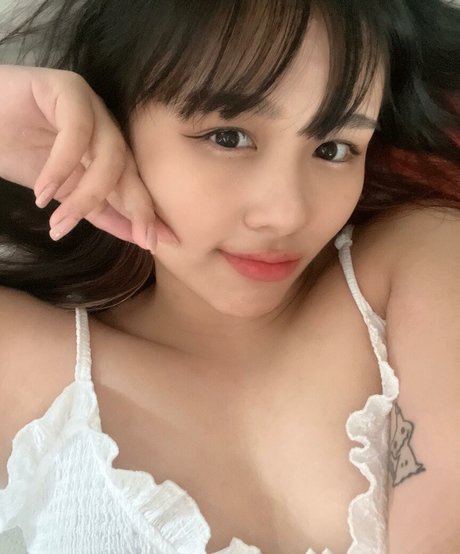 sadparu セクシー女優 画像