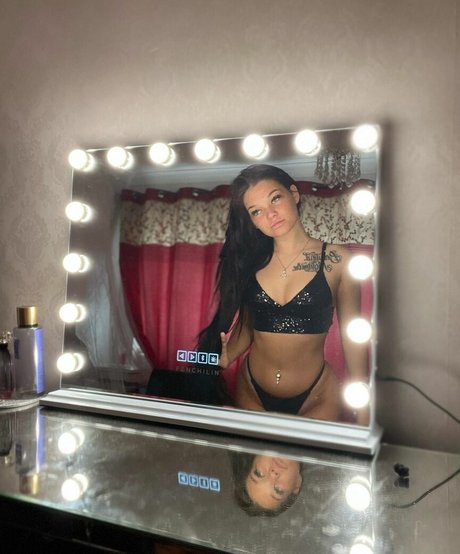 ell maceyx ヌードモデル 画像