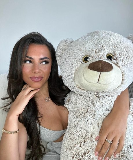 Paige Thorne 素敵なポルノスター 写真