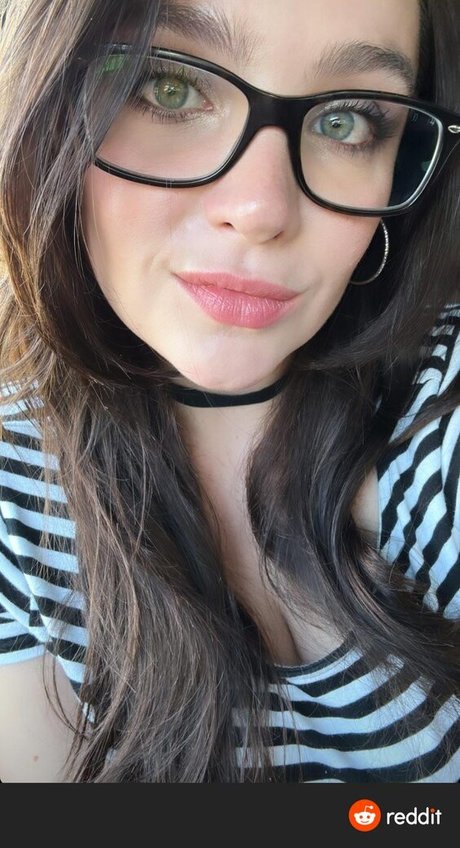Stevie Lynn Jones 裸のモデル ギャラリー