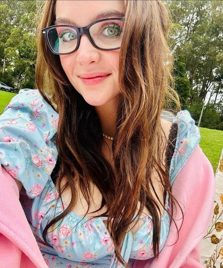 Stevie Lynn Jones ヌードモデル 写真